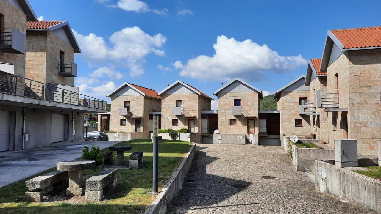 Villas Do Laboreiro - Casa 8 カストロ・ラボレイロ エクステリア 写真